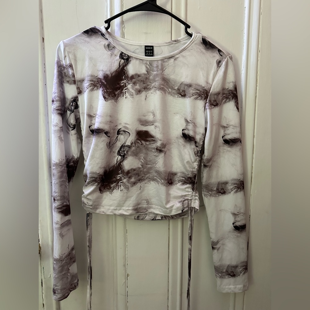 SHEIN women’s size medium marble cropped long sleeve